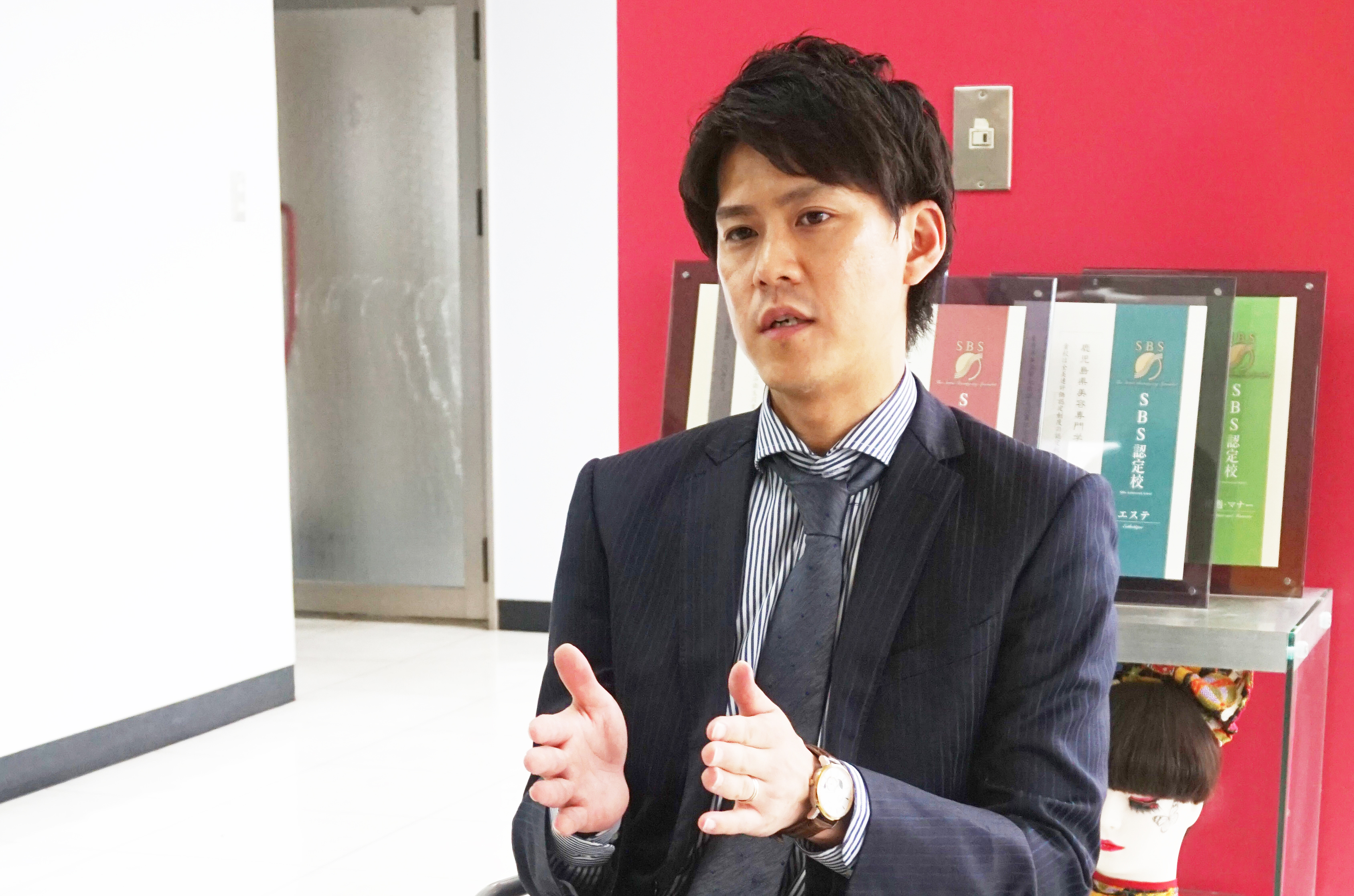 鹿児島県美容専門学校 様